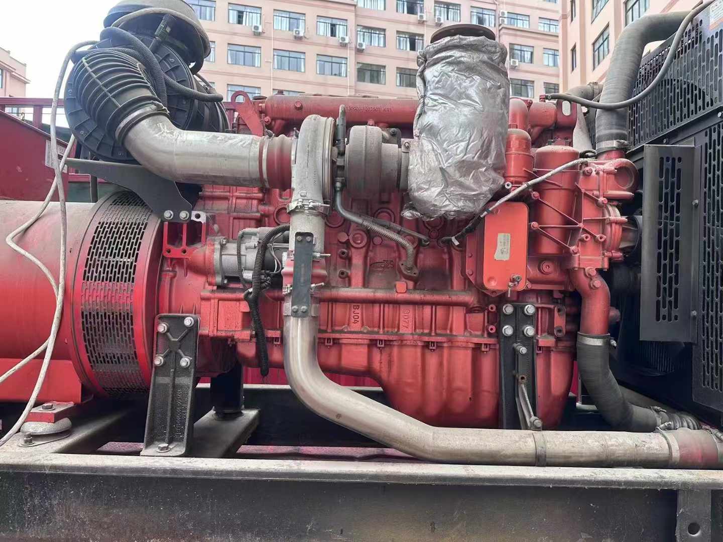 英吉沙如何选择适合 600kW 柴油发电机组的过载保护器？